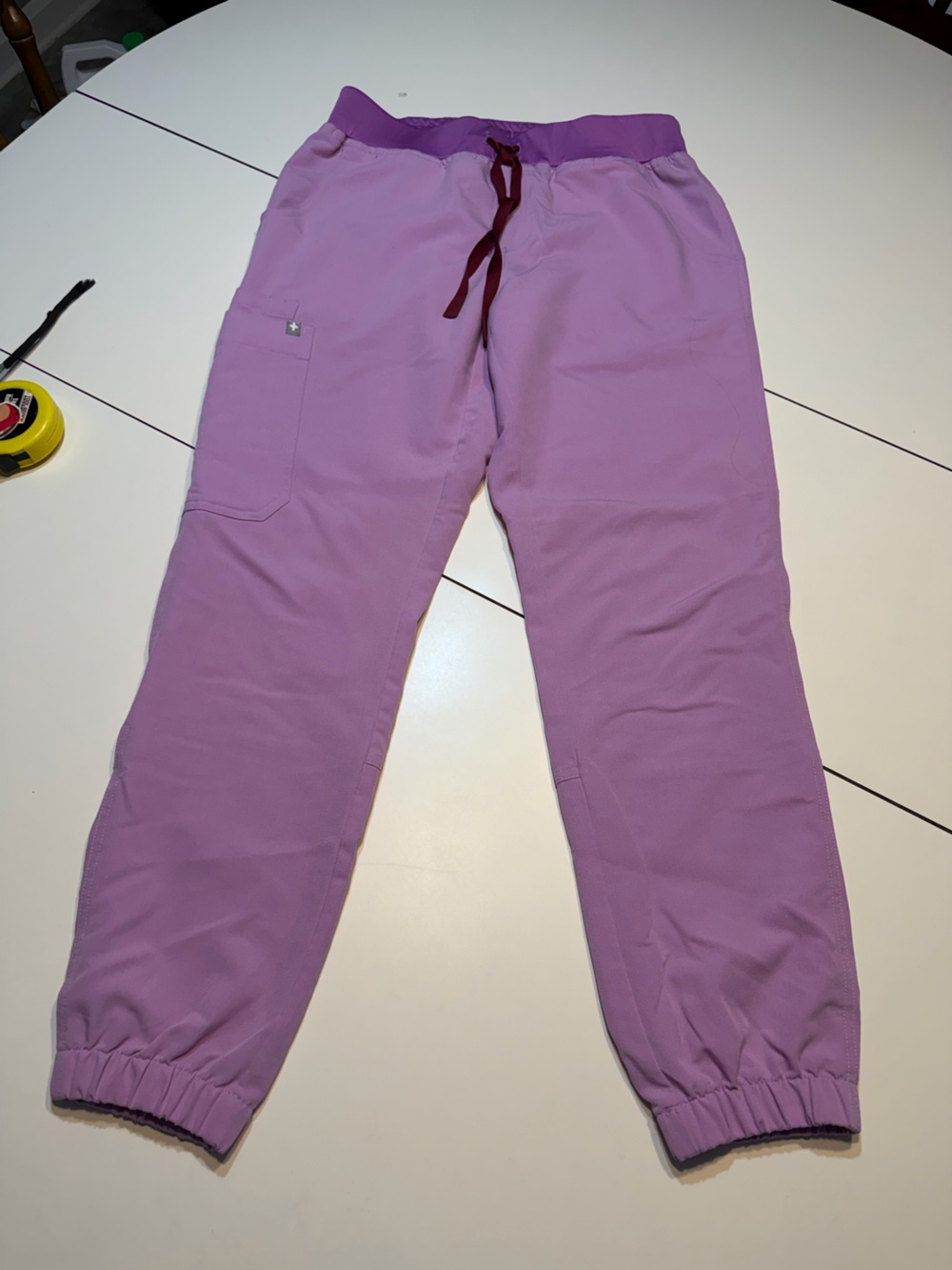 light purple FIGS Zamora Jogger Scrub Pants burgundy small petite